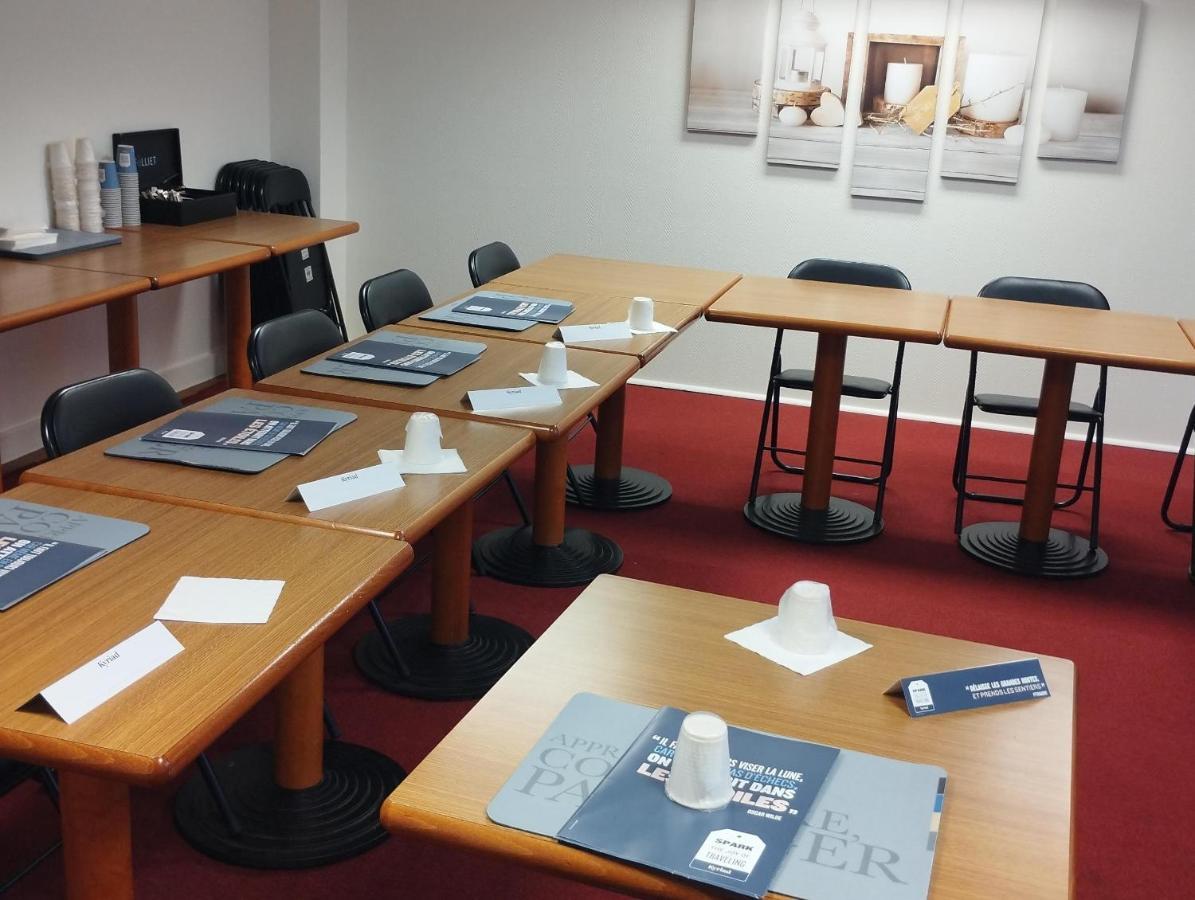 Kyriad Montargis Amilly Bagian luar foto